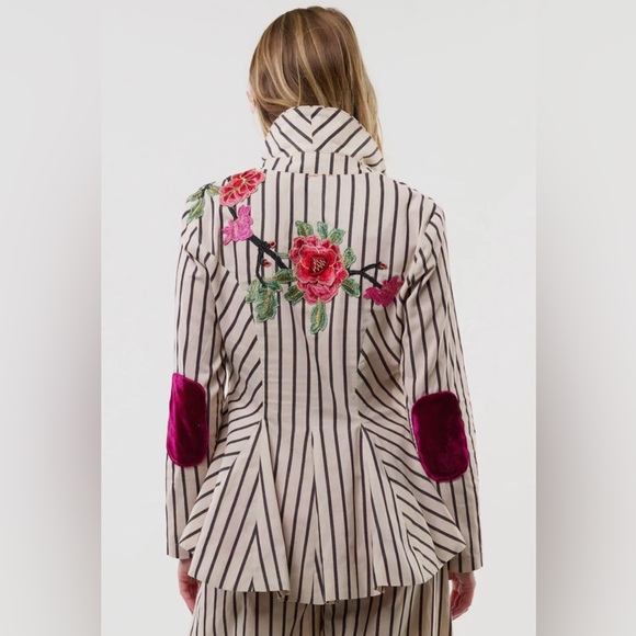 ARATTA Derby Princess Stripe Blazer - Picture 4 of 16